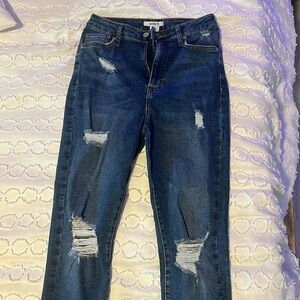 NWOT THE PERFECT PAIR OF JEANS EVERYONE WANTS IN THEIR CLOSET!! PERFECT ANYTIME
